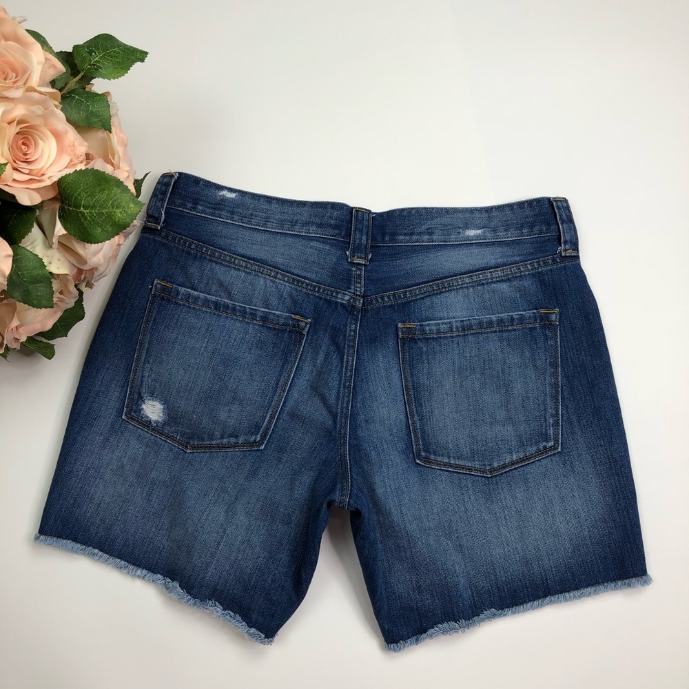 ❤️SOLD❤️ Crew Woman Short 29 Distressed Jeans - Picture 2 of 8